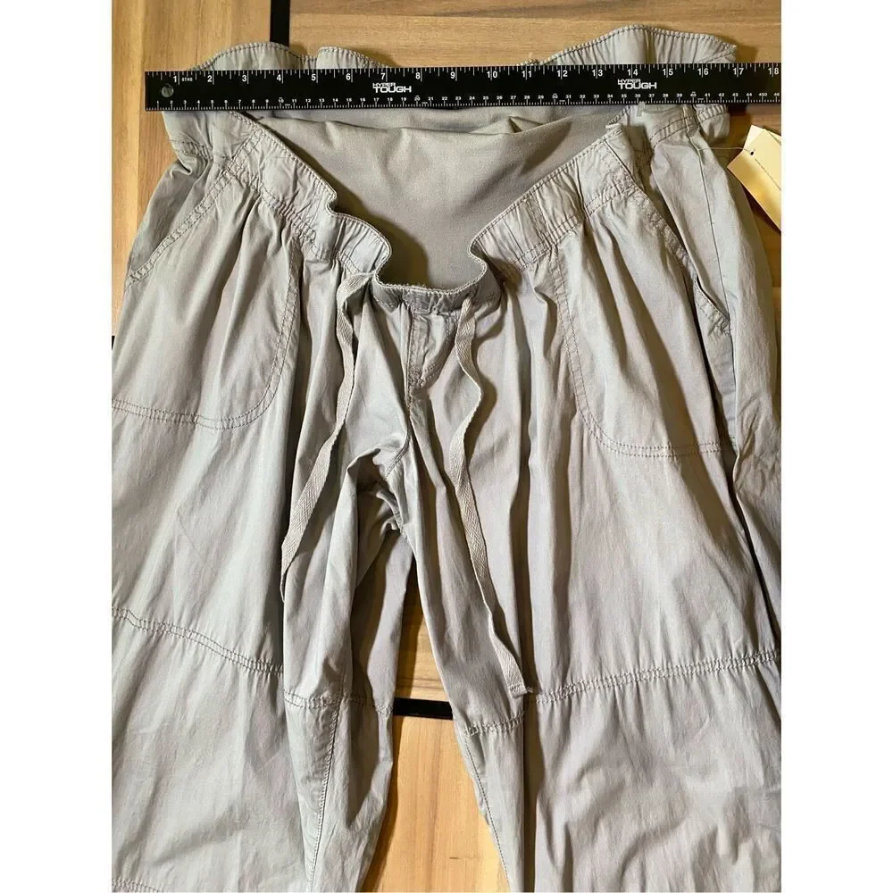 ‎Motherhood Maternity Pants NWT